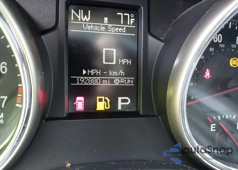 2013 Jeep Grand Cherokee Laredo z USA, uszkodzony, nr VIN 1C4RJFAG7DC587188